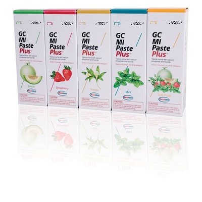 GC MI Paste Plus 40 g - máta EAN 10386040003933
