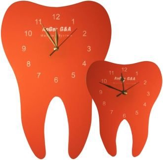 Tooth Shaped Clock zafírové XL
