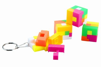 Zabawka - Brelok kostka 10 + 2 GRATIS