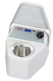 Hotty nahřívač vosku