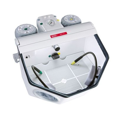 Basic Master se dvěma zásobníky