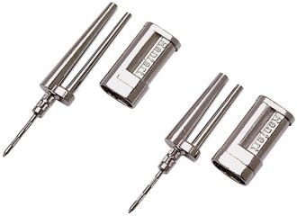 Bi-Pins s návlekom a hrotom