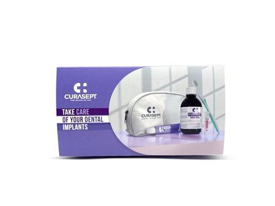 Curasept Implant Kit sada pro péči o implantáty