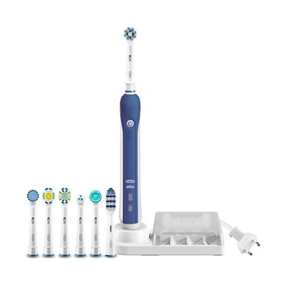 Braun Oral-B PRO 4000 CrossAction zubní kartáček a náhradní hlavice