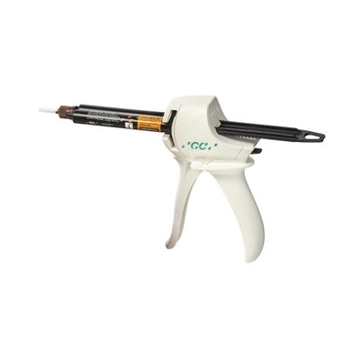 GC Gradia Core Dispenser (dávkovací pistole)
