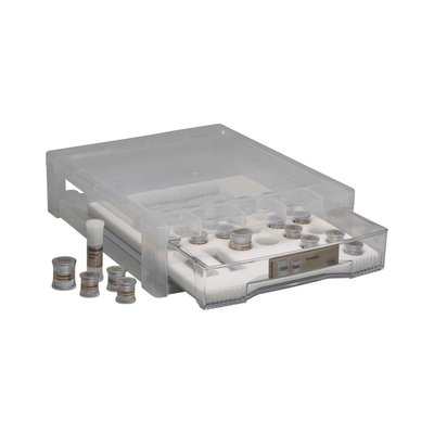 IPS Ivocolor Essence 1.8g E01 white