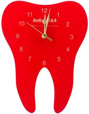 Tooth Shaped Clock hodiny červené