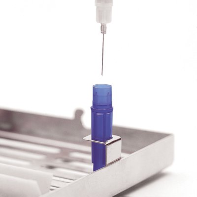 IM1001 - IMS NEEDLE CAP HOLDER, 2PCS. - 1 ks