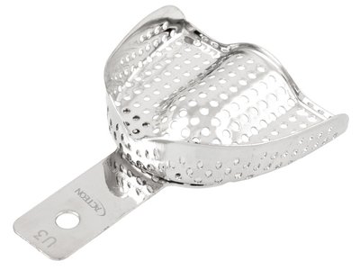 3040_U3 Perforovaná otiskovací lžíce pro horní čelist, 66x53mm
