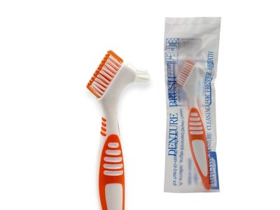 DENTURE zubní kartáček na protézy