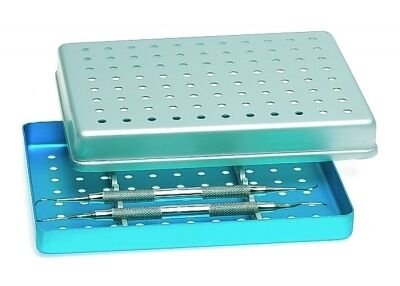 Perforovaný hliníkový tác 18x14x1,9cm