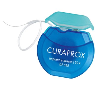 Curaprox DF 845 dentální nit na implantáty, 50 ks