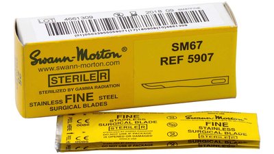 Swann-Morton® Skalpellklingen - Packung 10 Stück Nr. 12 + Grip