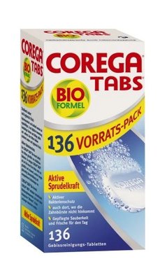 Corega Antibakteriální čistící tablety 136 ks - POŠKOZENÝ OBAL