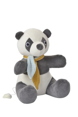 Kikadu hrající panda