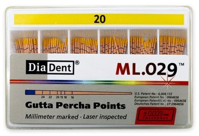 Guttaperčové čepy DiaDent 2% 020