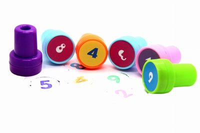 Zabawka - Pieczątka z cyferkami 10 + 2 GRATIS