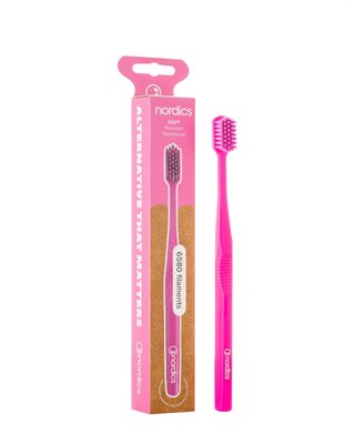 Nordics Premium Soft Pink zubní kartáček