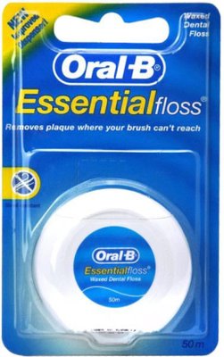 Oral-B Essential Floss voskovaná zubní nit, 50 m