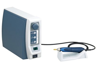 NSK ULTIMATE XL-KC - kolenní ovládání, montáž na bok stolu, násadec COMPACT 6.0 Ncm, 181g (Y141496)