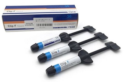VOCO Clip F, stříkačka 3 x 4 g