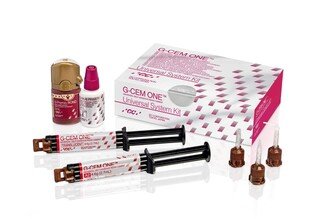 GC G-CEM ONE Universal System Kit (G-CEM ONE A2 x 4.6g, TRANS x 4.6g, G-Premio BOND 5ml, G-Multi PRIMER 4ml, końcówki) 10037120