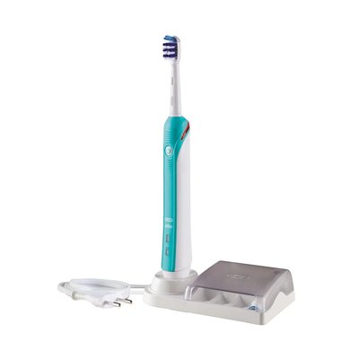 Braun Oral B TriZone 3000 D20 zubní kartáček