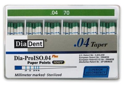 Papírové čepy DiaDent 4% 070